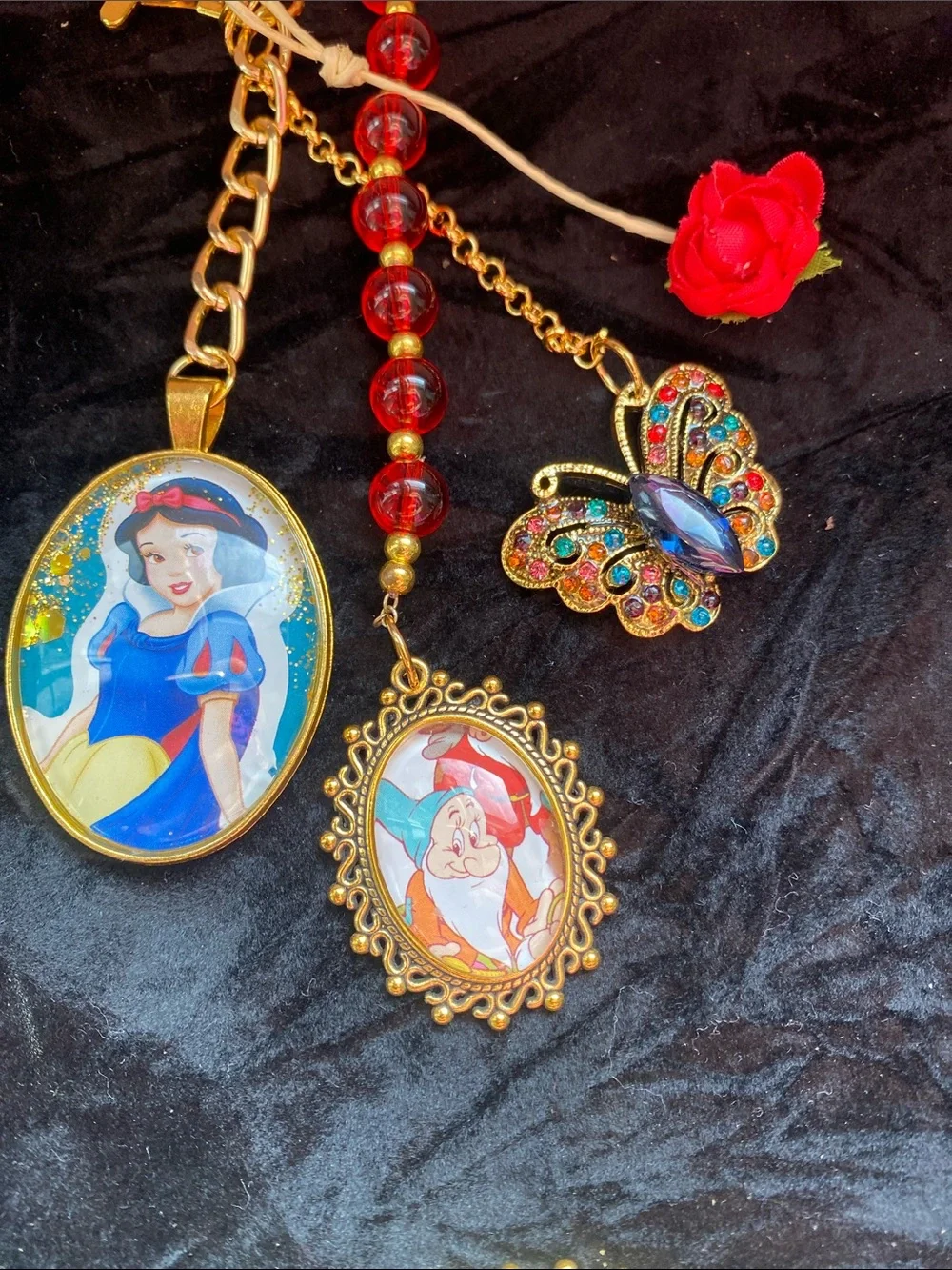 Disney Snow White Bag Charm Key Ring Princess Apple Purse Charm Keychain Rare